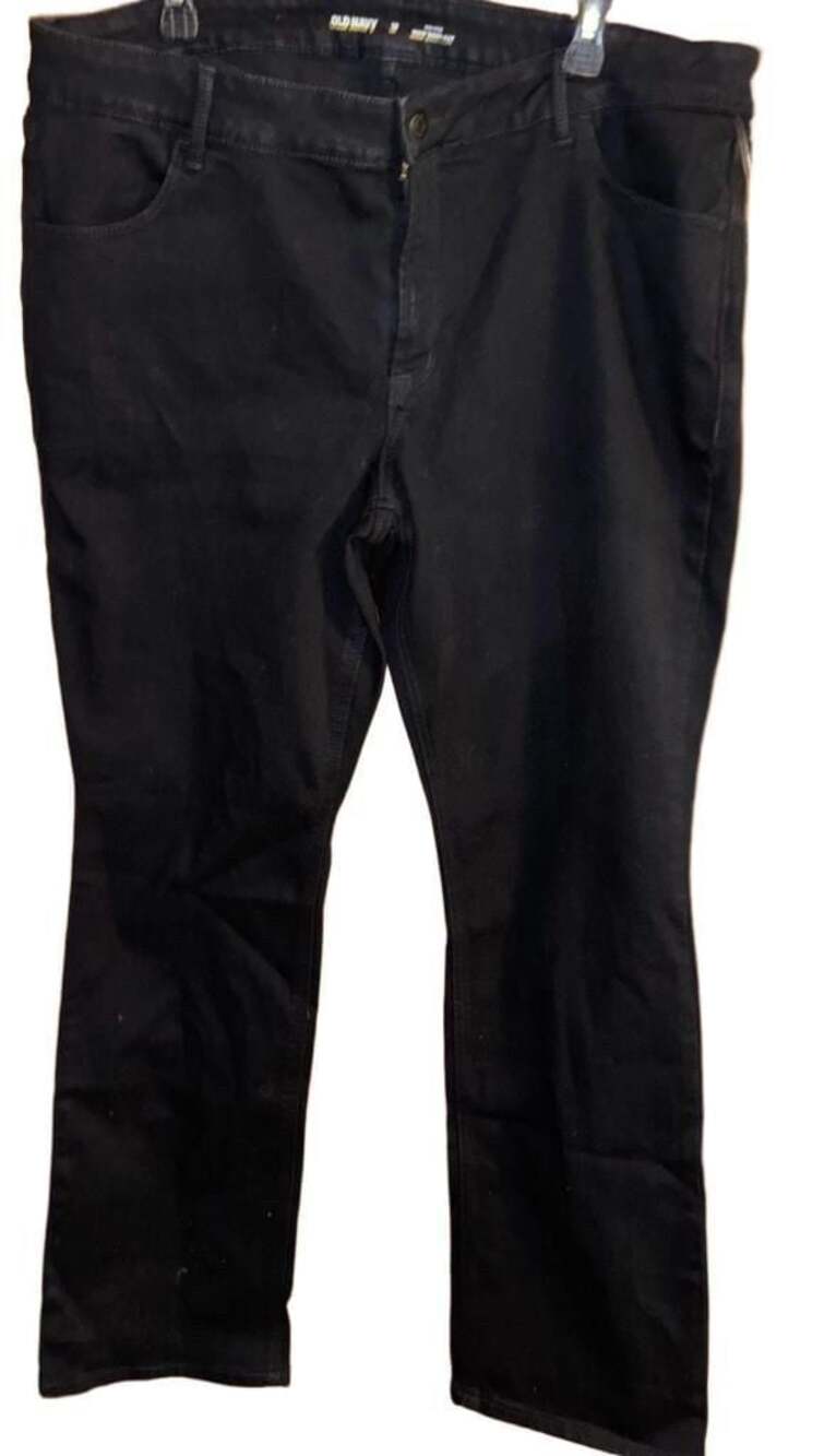 Old Navy Mid-Rise Wow Boot-Cut Black Jeans Size 18